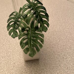 Light up green leaf wallflower